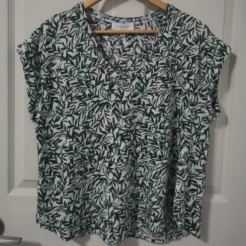 Witchery Linen Leaf Bud Print Tee Clover Green